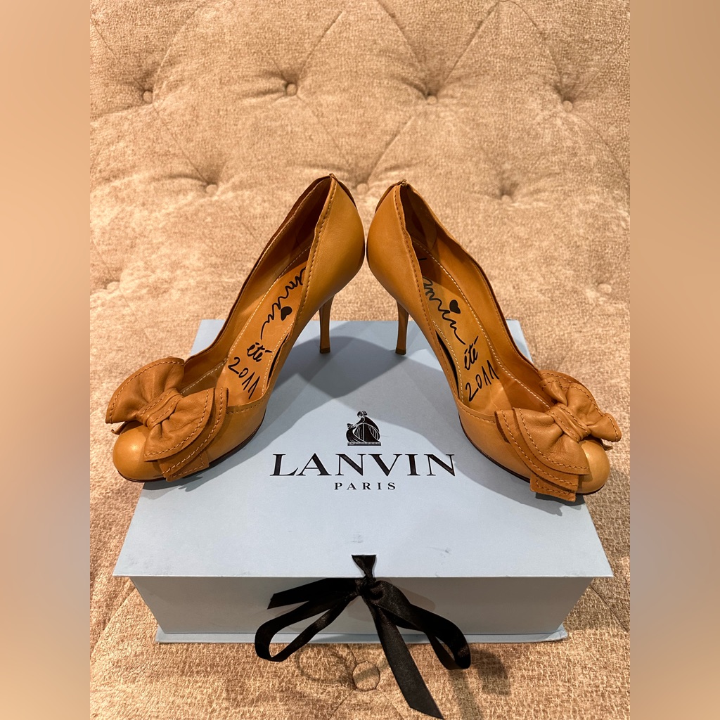 Lanvin Heel With Bow Accent